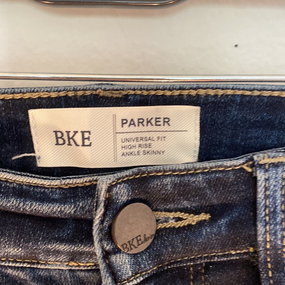 BKE Parker Size 28 - Picture 2 of 4